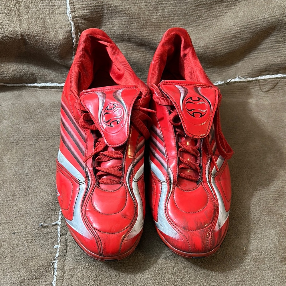 Vintage Men’s Adidas Soccer Training Shoes Size 12